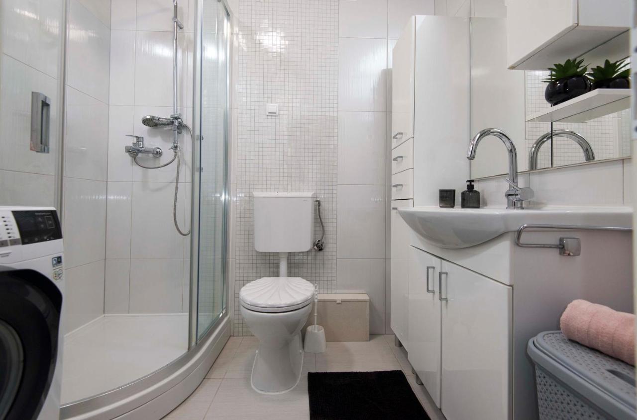 New Apartment Neda Omiš Kültér fotó