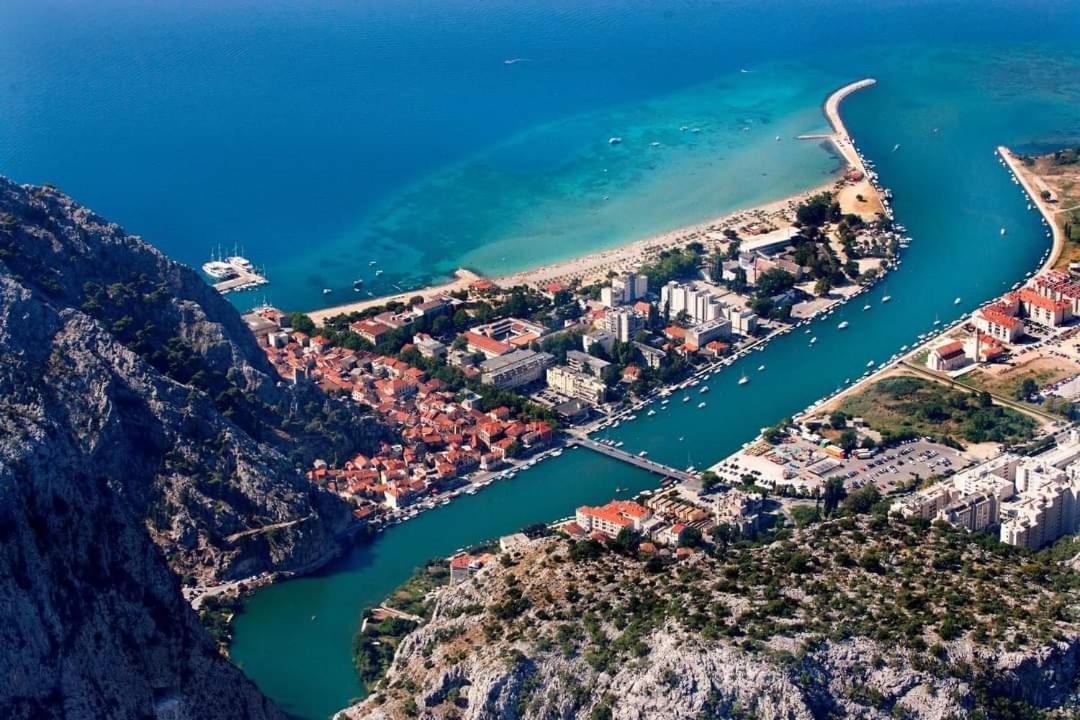 New Apartment Neda Omiš Kültér fotó